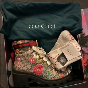 Gucci ankle boots size 41.5